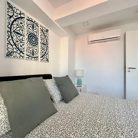 Penzion Alfama House *