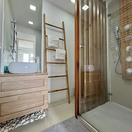 Alfama House Гостевой дом Лиссабон