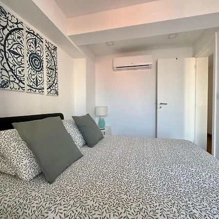 Alfama House Гостевой дом *