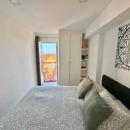 Гостевой дом Alfama House Лиссабон