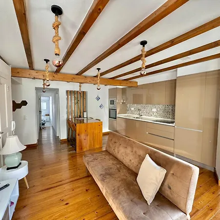 Alfama House Гостевой дом *