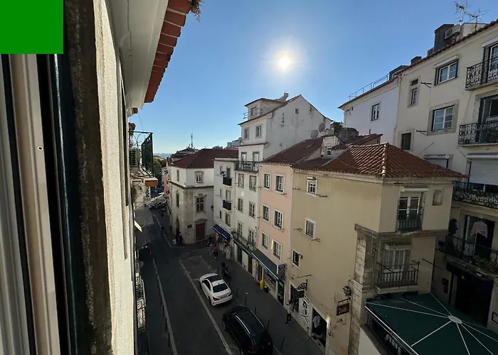 Guest house Alfama House