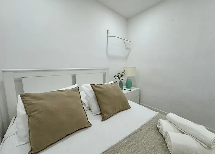 Alfama House